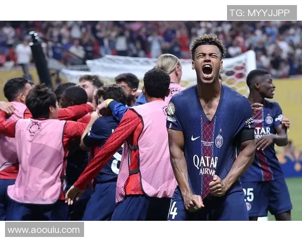 波尔多与勒阿弗尔的精彩对决揭示法甲新赛季的竞争格局与球队实力分析